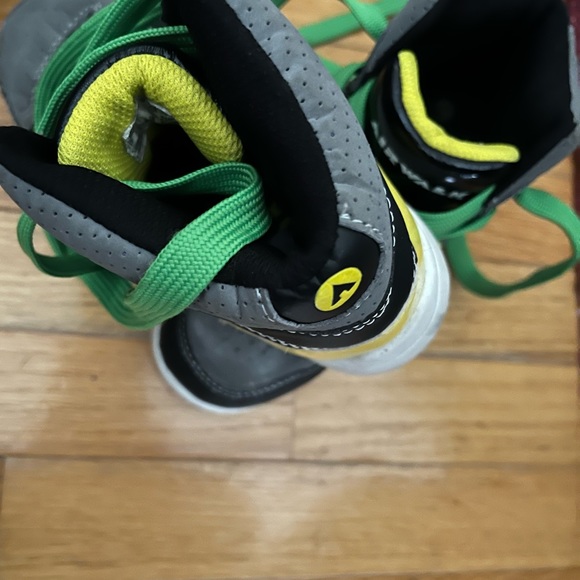 Airwalk High Top - Picture 4 of 4